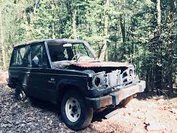 wilderness survival courses - broken down vehicle