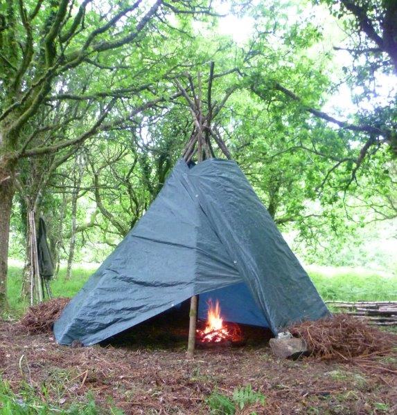 best survival shelter - teepee using a tarp